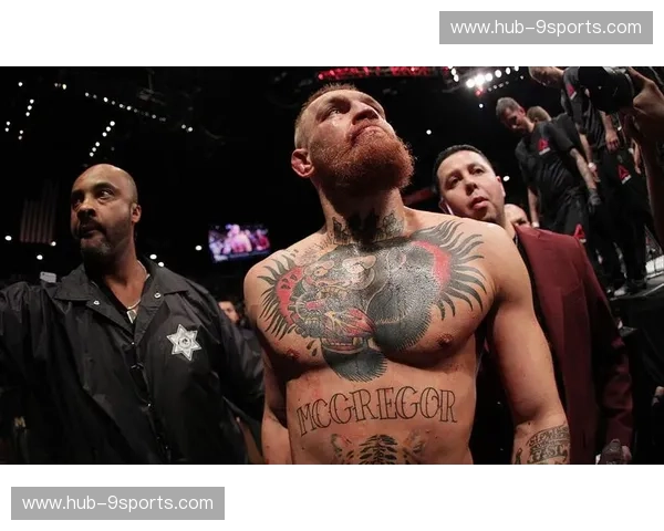 跨界巅峰对决：梅威瑟vs嘴炮，这场金钱与荣誉的世纪盛宴究竟去哪看？